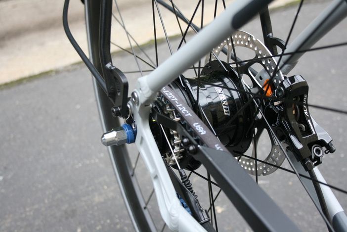 Mobilità sostenibile, 39 nuove rastrelliere per le biciclette: iniziati i lavori a Grugliasco