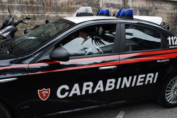 Venaria Reale: cinque arresti per furti seriali nella scuole, spaccio di droga e sequestro di persona a scopo di estorsione Venaria Reale: cinque arresti per furti seriali nella scuole, spaccio di droga e sequestro di persona a scopo di estorsione