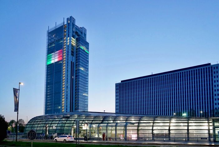Intesa Sanpaolo per l’idrogeno pulito: prima banca italiana ammessa alla European Clean Hydrogen Alliance della Commissione Europea