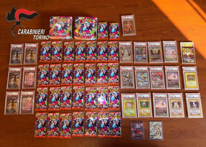 Rientra dal Lucca Comics e gli rubano 20 mila euro di carte Pokémon e One Piece: due denunciati
