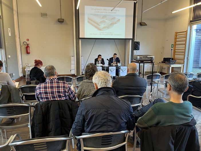 Presentate a Grugliasco le linee guida per la revisione del piano regolatore