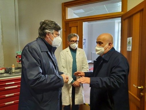 Su Figliuolo: "L'efficienza degli alpini si vede nella sua gestione commissariale"