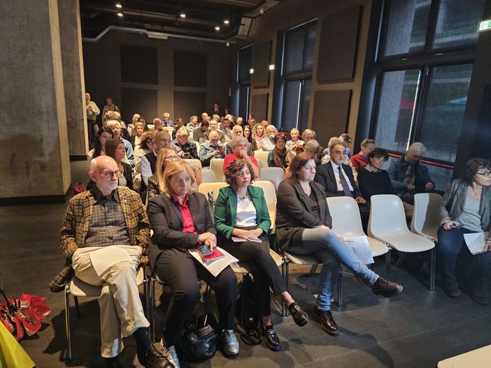 La ricetta dei candidati piemontesi sulla sanità. Cirio incalzato su suicidio assistito e privati