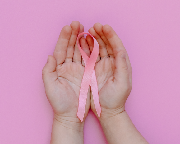 L’obiettivo è quello di promuovere gli screening per la diagnosi precoce L’obiettivo è quello di promuovere gli screening per la diagnosi precoce