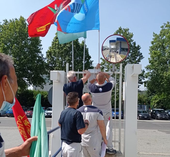 protesta maserati grugliasco