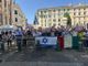Gaza, davanti alla sinagoga di Roma flashmob in risposta al corteo Propal: "Hamas si arrenda" Gaza, davanti alla sinagoga di Roma flashmob in risposta al corteo Propal: "Hamas si arrenda"