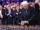 Mattarella ad Auschwitz depone una candela per le vittime