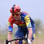 Giro d'Italia, Pedersen in maglia rosa: prima tappa vinta in volata