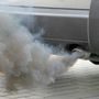 Smog, torna ad accendersi il semaforo arancione: quali vetture non potranno circolare