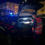 Accoltella i cognati dopo una lite, poi si taglia per simulare un’aggressione: arrestato a Rivoli