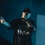 Fabri Fibra porta il nuovo album al Flowers Festival: &quot;Mi sono chiesto quando il mondo brucia, noi che facciamo?&quot;