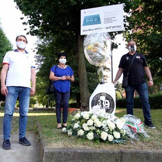 Tragedia dell'Heysel, la città di Grugliasco ha fatto memoria delle vittime nel giardino a loro intitolato