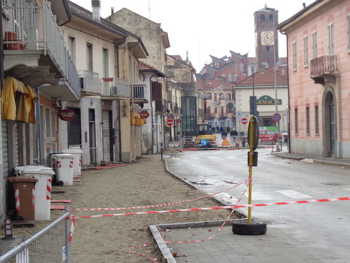 Grugliasco, al via i lavori per rifare i pavimenti di via Perotti, via Lanza, via Spanna e via Lupo Grugliasco, al via i lavori per rifare i pavimenti di via Perotti, via Lanza, via Spanna e via Lupo