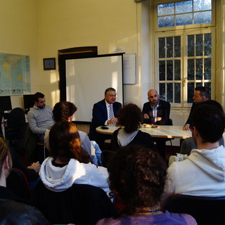 Collegno, grande partecipazione all'incontro con Antonino Bartuccio