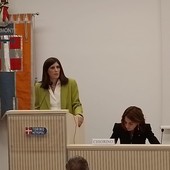 Crisi aziendali in Piemonte, Appendino all'attacco: &quot;Assenza grave del Governo, anche ai cancelli di Lear e TE Connectivity&quot;