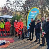 Un nuovo defibrillatore, al chiosco del Parco della Chiesa di Collegno