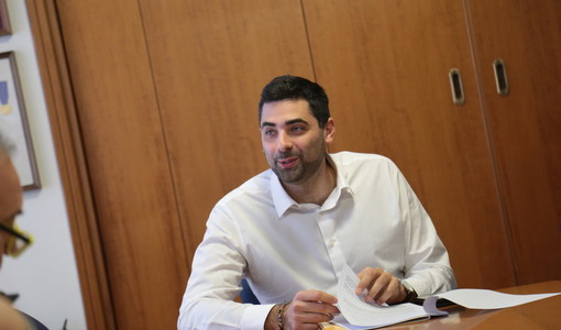 Il sindaco di Grugliasco Emanuele Gaito Il sindaco di Grugliasco Emanuele Gaito