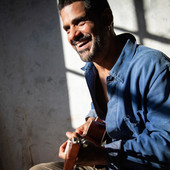 Mannarino in concerto al Flowers Fetival 2026 di Collegno Mannarino in concerto al Flowers Fetival 2026 di Collegno