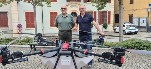 La svolta hi-tech contro le zanzare, a Piverone il primo test con i droni larvicidi