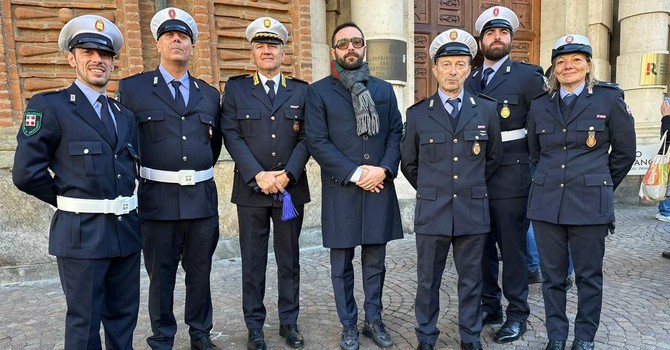 Immagine di archivio di agenti della Polizia locale