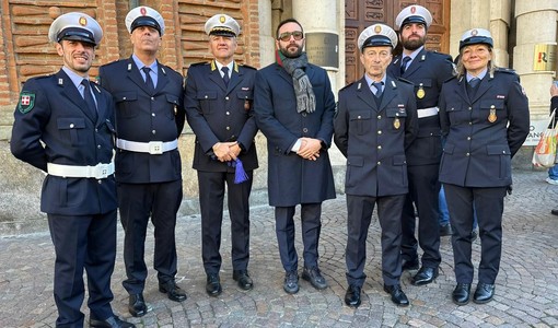 Immagine di archivio di agenti della Polizia locale