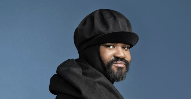 Gregory Porter alla Reggia di Venaria: il cantante jazz in concerto sotto le stelle Gregory Porter alla Reggia di Venaria: il cantante jazz in concerto sotto le stelle