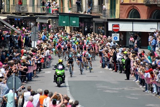 Venaria Reale alla ricerca di volontari per il Giro d'Italia 2024