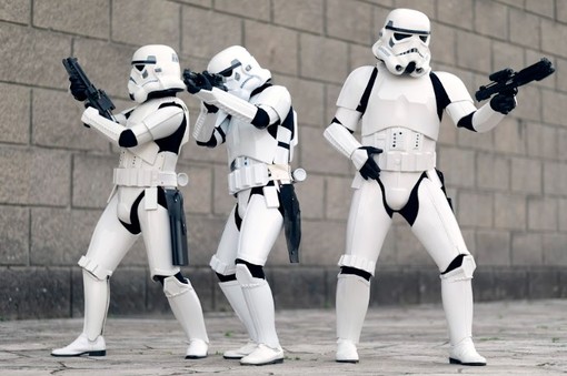Mattoncini e iperspazio: Star Wars in versione Lego sbarca a Le Gru