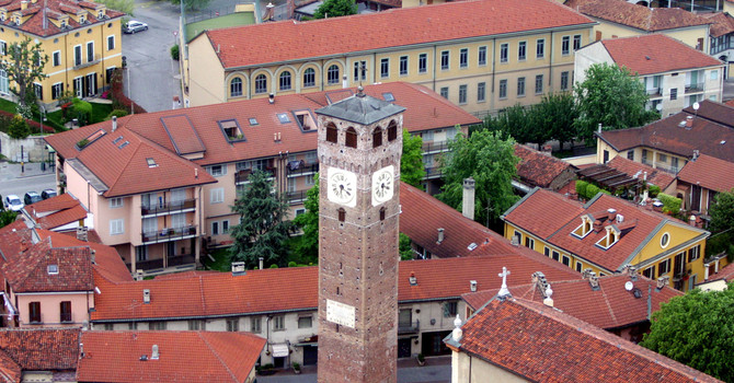 Una foto della Torre Civica di Grugliasco