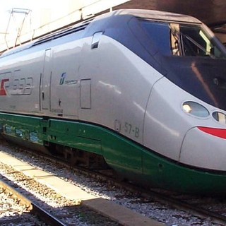 Rimborsi per Covid-19 su biglietti e abbonamenti dei treni, i pendolari: “Non sono ancora stati attivati, situazione abbastanza stucchevole”