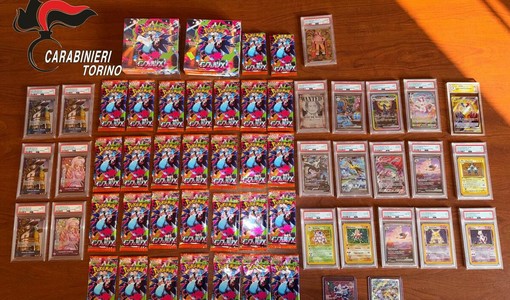 Rientra dal Lucca Comics e gli rubano 20 mila euro di carte Pokémon e One Piece: due denunciati