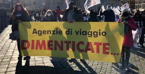 Manifestazione in piazza a Roma