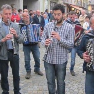 &quot;Non Solo Note's Band: Cantori di strada&quot;: a Grugliasco una giornata all'insegna di musica e divertimento