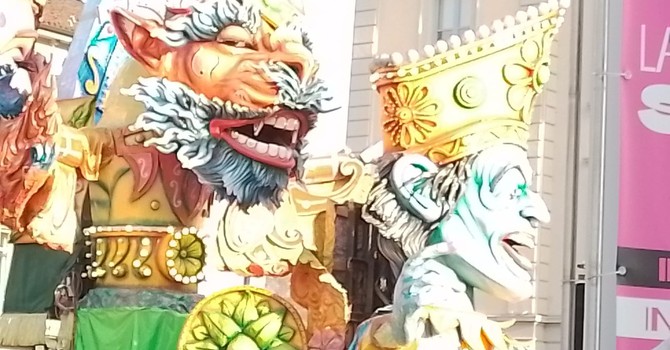 Immagine d'archivio di carri allegorici del Carnevale Immagine d'archivio di carri allegorici del Carnevale