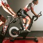 Come allestire una palestra in casa con una cyclette intelligente