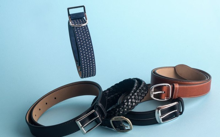 Cintura: l’accessorio di punta dell’autunno 2025 Cintura: l’accessorio di punta dell’autunno 2025