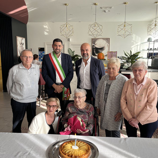 Grugliasco festeggia i 100 anni di nonna Maria
