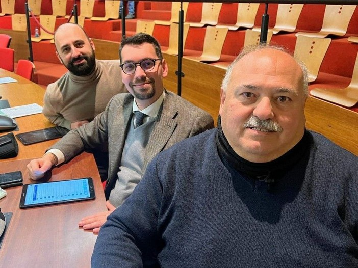 Regolamento appalti pubblici a Rivoli, Fratelli d'Italia chiede controlli più severi Regolamento appalti pubblici a Rivoli, Fratelli d'Italia chiede controlli più severi