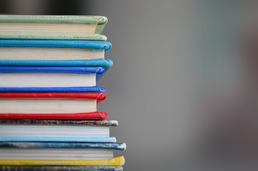 Colletta scolastica, a Rivoli la raccolta di materiale didattico per le famiglie in difficoltà
