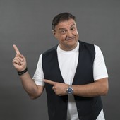 Claudio Lauretta chiude la quinta edizione di Sportivamente con lo spettacolo “Imitamorfosi” Claudio Lauretta chiude la quinta edizione di Sportivamente con lo spettacolo “Imitamorfosi”