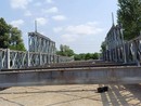 Viabilità, in corso il montaggio del ponte provvisorio sul Ceronda a Venaria Reale