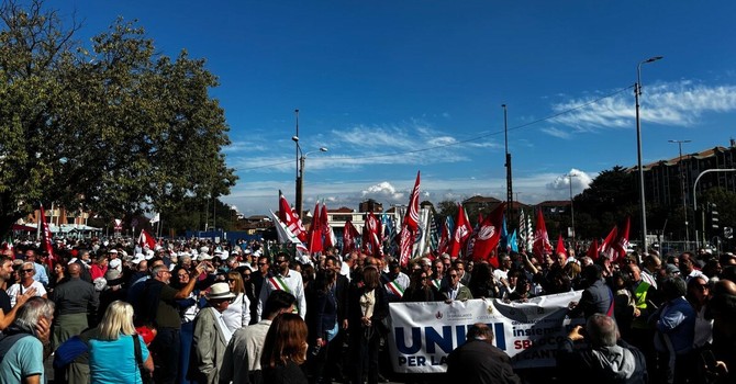 Sindaci, forze politiche e sindacati "Uniti per la metro"