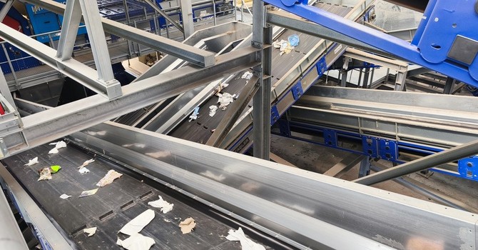 La raccolta della carta migliora grazie all'intelligenza artificiale La raccolta della carta migliora grazie all'intelligenza artificiale