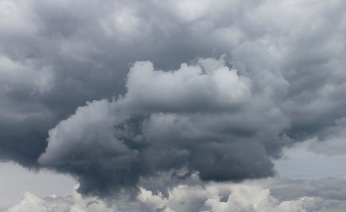 Allerta meteo gialla su Torino e provincia: temporali improvvisi e forte instabilità fino a sera