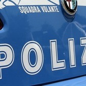 Rivoli, tentano di rapinare una donna anziana in piazza Cavallero: arrestati in due Rivoli, tentano di rapinare una donna anziana in piazza Cavallero: arrestati in due