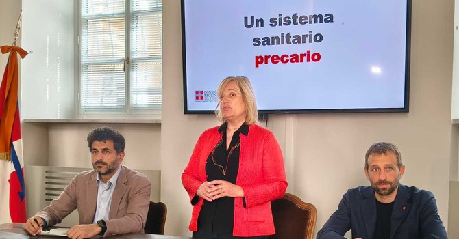 Sanità piemontese in crisi: nel 2025 fuga di medici e infermieri, PD all'attacco