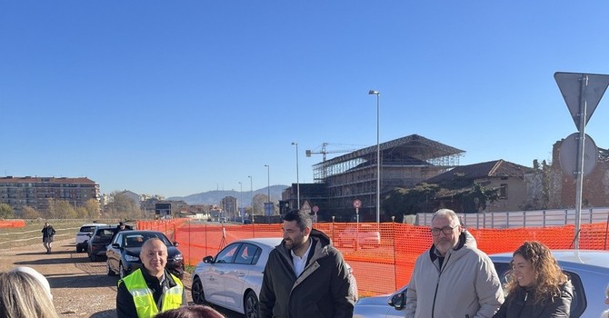 Grugliasco, sindaco e assessori in visita al cantiere della nuova linea Sfm5 Grugliasco, sindaco e assessori in visita al cantiere della nuova linea Sfm5