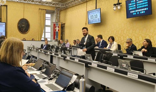 Polemica tra maggioranza e opposizione sulle spese per la Sanità