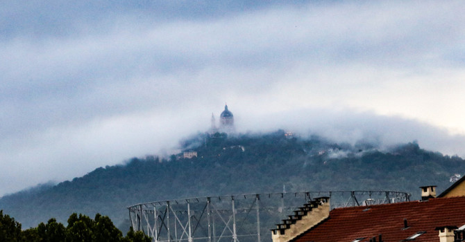 Afa addio? A Torino temperature a picco sotto i 19°, freddo polare in quota e raffiche oltre i 120 km/h a Superga Afa addio? A Torino temperature a picco sotto i 19°, freddo polare in quota e raffiche oltre i 120 km/h a Superga