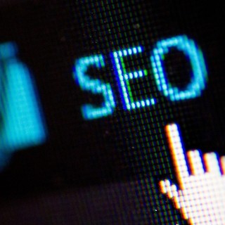 Pagine locali e visibilità AI: come renderle accessibili e affidabili